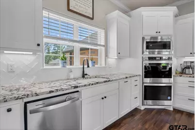 18329 Timber Oaks Dr, Lindale, TX 75771 - Photo 8