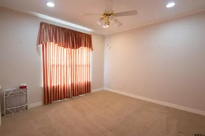 704 Shiloh Ridge St, Tyler, TX 75703 - Photo 16