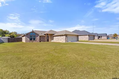 105 Bois D Arc Dr, Bullard, TX 75757 - Photo 2