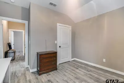 17409 Crossing Circle, Lindale, TX 75771 - Photo 18