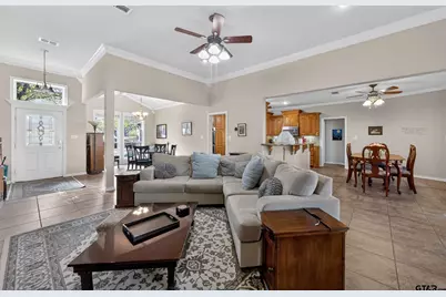 332 Highlander Heights, Hideaway, TX 75771 - Photo 4