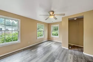 306 Dorothy St, Jacksonville, TX 75766 - Photo 10