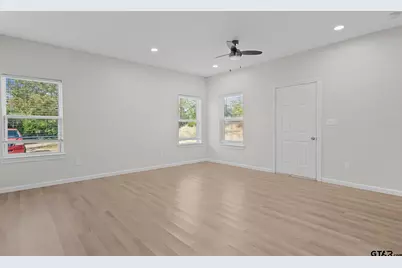 3205 W Jackson, Tyler, TX 75701 - Photo 8