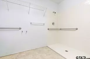 360 Anderson County Road 330, Palestine, TX 75803 - Photo 40