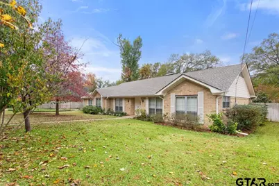 4611 Barclay Drive, Tyler, TX 75703 - Photo 2