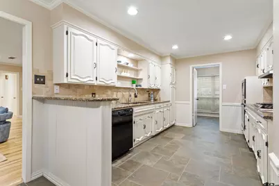 4611 Barclay Drive, Tyler, TX 75703 - Photo 16