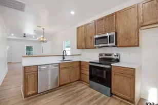 2103 N Glass, Tyler, TX 75702 - Photo 10