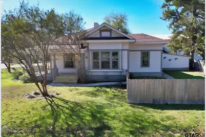 269 E Holley St, Alba, TX 75410 - Photo 4