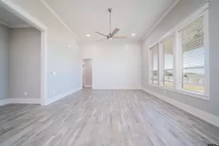 16208 Tulare, Lindale, TX 75771 - Photo 2