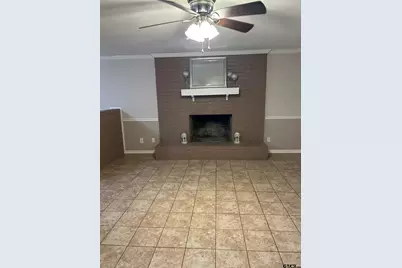 602 E South St Unit 3, Lindale, TX 75771 - Photo 4