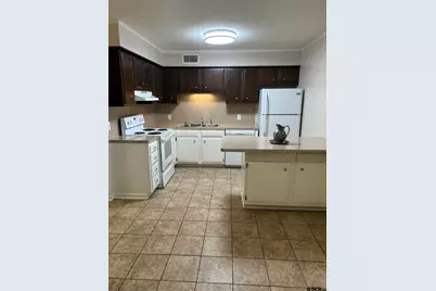 602 E South St Unit 3, Lindale, TX 75771 - Photo 6