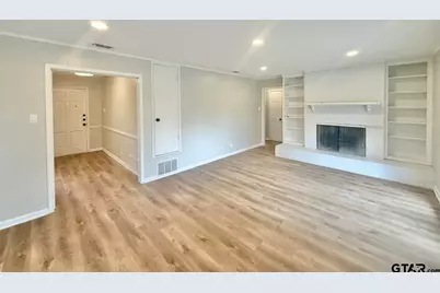 3820 Darrel Ln, Tyler, TX 75701 - Photo 4