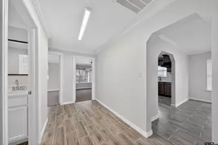 1004 N Grand, Tyler, TX 75702 - Photo 8