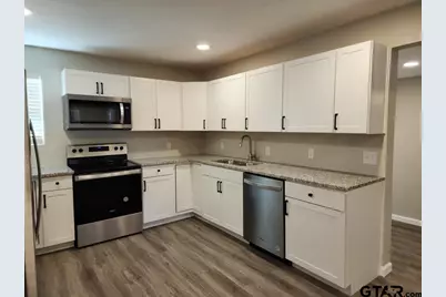 402 W. Carolina St, Palestine, TX 75803 - Photo 4