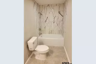 402 W. Carolina St, Palestine, TX 75803 - Photo 34