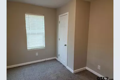 402 W. Carolina St, Palestine, TX 75803 - Photo 20