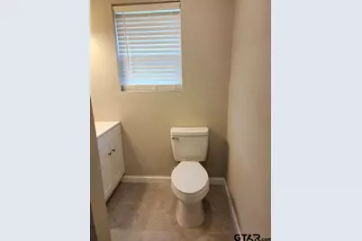 402 W. Carolina St, Palestine, TX 75803 - Photo 32