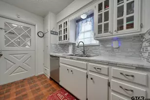 1210 Chateau Ln, Hideaway, TX 75771 - Photo 16