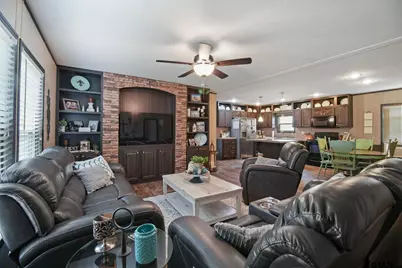 9759 County Road 316, Buffalo, TX 75831 - Photo 28