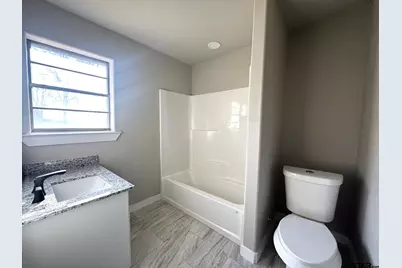 516 S O'Tyson, Mt Pleasant, TX 75455 - Photo 12