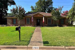 707 Hampton Hill Dr, Tyler, TX 75703 - Photo 2
