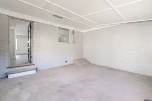 2419 Pounds Ave, Tyler, TX 75701 - Photo 36