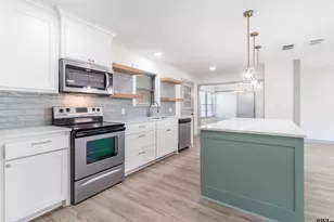 2419 Pounds Ave, Tyler, TX 75701 - Photo 12