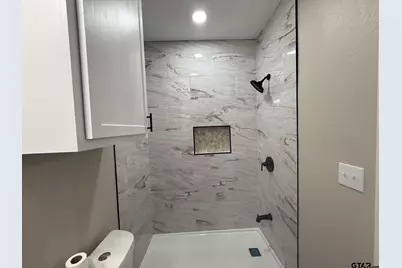 1512 E Houston St, Tyler, TX 75702 - Photo 28