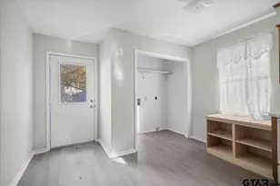 304 E Williams St, Carthage, TX 75633 - Photo 10