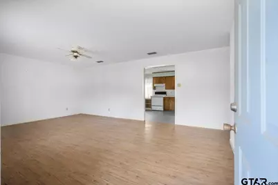 304 E Williams St., Carthage, TX 75633 - Photo 4