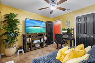 202 Spring Valley Rd, Queen City, TX 75572 - Photo 24