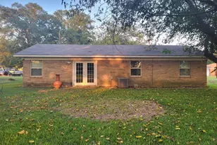 600 Cypress, Pittsburg, TX 75686 - Photo 2