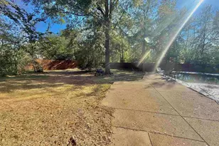 2008 Longview Dr, Henderson, TX 75652 - Photo 16