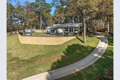 130 County Road 3162, Jacksonville, TX 75766 - Photo 2