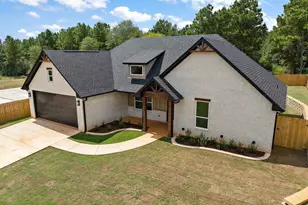 205 Ellis St, Rusk, TX 75785 - Photo 1