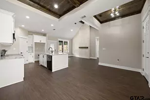 205 Ellis St, Rusk, TX 75785 - Photo 6