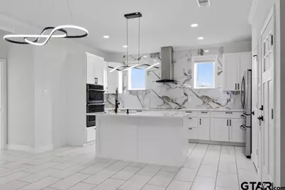 308 Windjammer, Gun Barrel City, TX 75156 - Photo 6