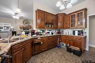 1505 Cr 2628, Alto, TX 75925 - Photo 8