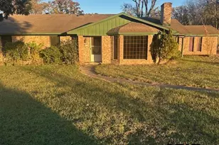 2332 Country Club Dr, Canton, TX 75103 - Photo 4