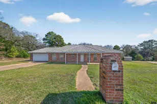 510 Hillside St, Jacksonville, TX 75766 - Photo 2