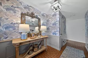 3918 Fry Ave, Tyler, TX 75701 - Photo 2