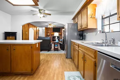 533 Creekwood Street, Crockett, TX 75835 - Photo 10