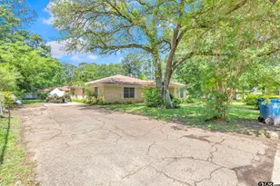 2617 Florence St, Kilgore, TX 75662 - Photo 2