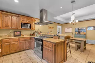 2617 Florence St, Kilgore, TX 75662 - Photo 10