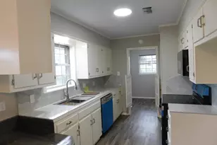 2216 Pinecrest, Gladewater, TX 75647 - Photo 2