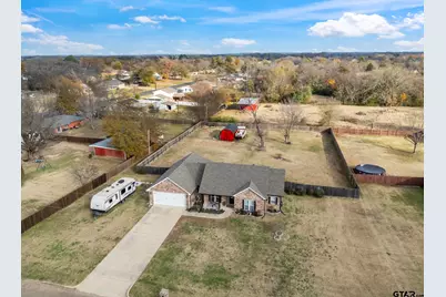 200 N Bois D Arc, Van, TX 75790 - Photo 22