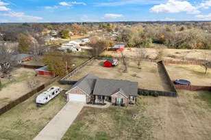 200 N Bois D Arc, Van, TX 75790 - Photo 22