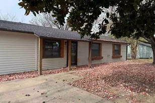 641 Mitchell St, Winnsboro, TX 75494 - Photo 26