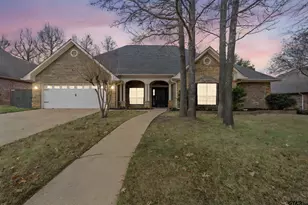 1205 Parkview Dr, Tyler, TX 75703 - Photo 1