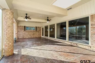 1929 McDonald, Tyler, TX 75701 - Photo 16